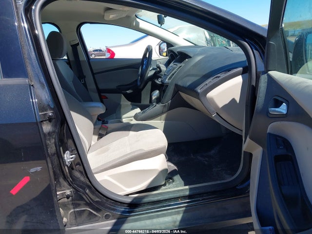 Ford FOCUS SE 2014 1FADP3F22EL102838 Image 5