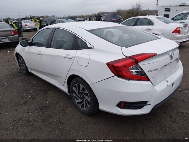Honda Civic Lx 2018 2HGFC2F50JH532296 Image 3