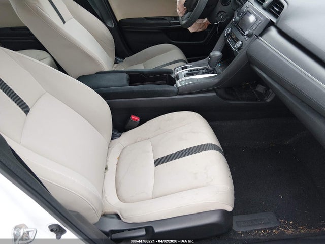 Honda Civic Lx 2018 2HGFC2F50JH532296 Image 5