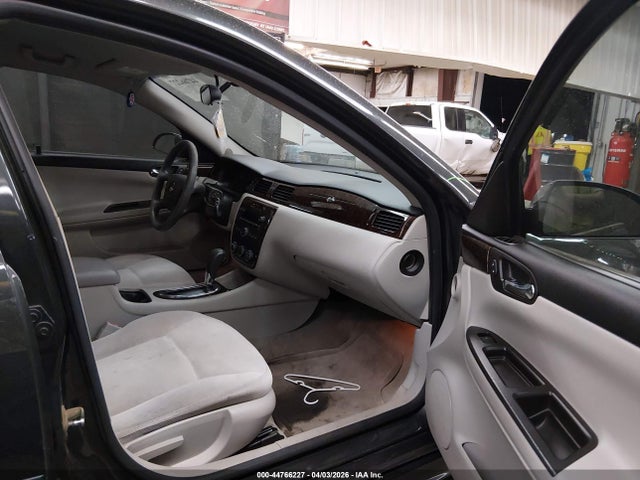 2G1WA5E32E1188323 Chevrolet Impala Limited Ls