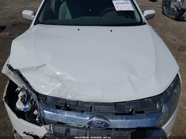 44766230 :رقم المزاد ، 3FAHP0HA5AR390371 vin ، 2010 Ford Fusion Se مزاد بيع