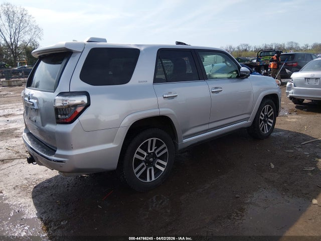 2014 TOYOTA 4RUNNER JTEBU5JR0E5174082 Photo 3