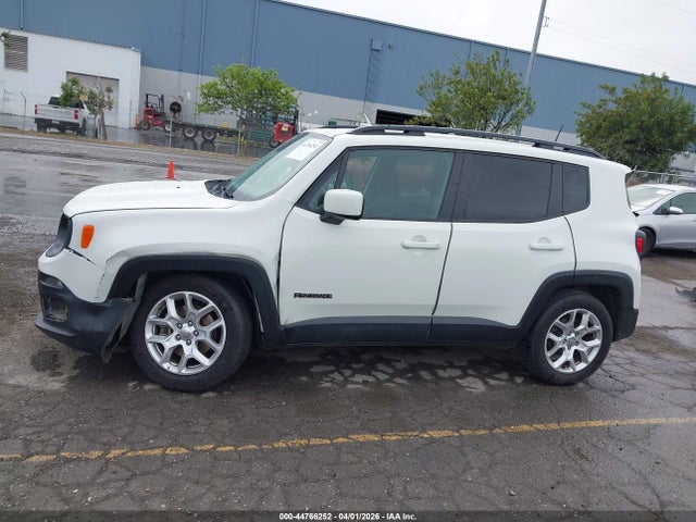 ZACCJABB3JPH05434 Jeep Renegade Latitude Fwd