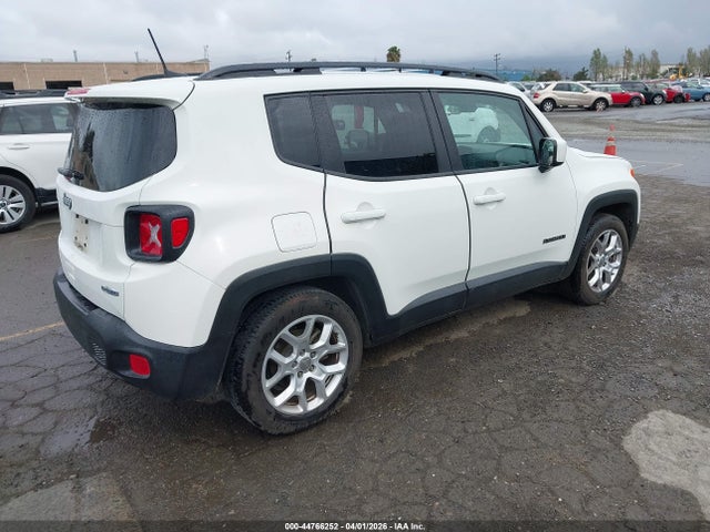ZACCJABB3JPH05434 Jeep Renegade Latitude Fwd