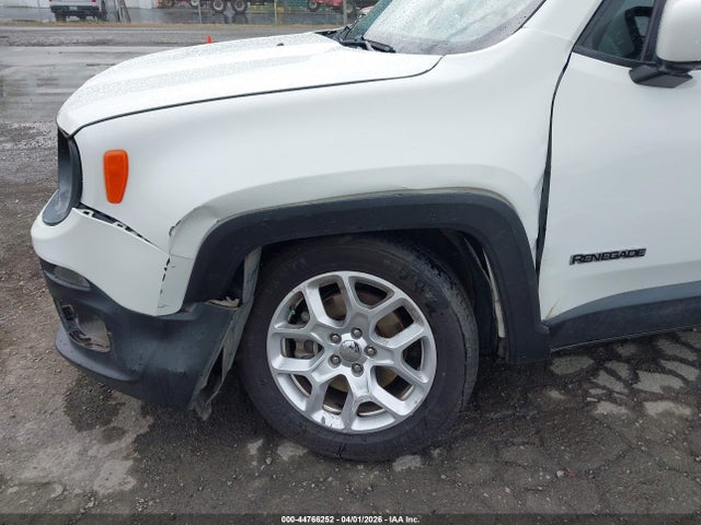 ZACCJABB3JPH05434 Jeep Renegade Latitude Fwd