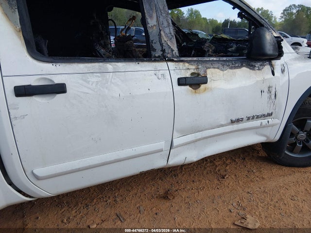 Aukcja sprzedaży 2013 Nissan Titan Pro-4x, vin: 1N6BA0EC1DN301813, numer aukcji: 44766272
