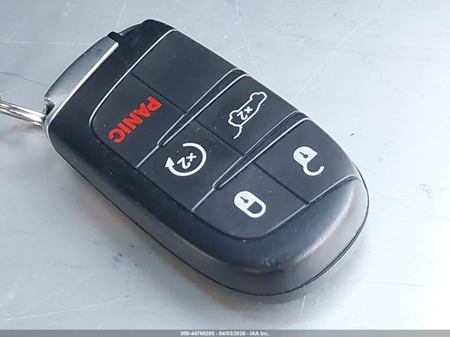 1C4RJEAG6KC858202 Jeep Grand Cherokee Altitude 4x2