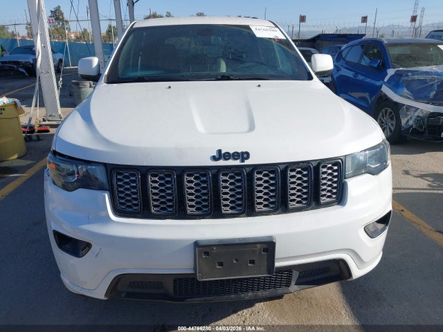 1C4RJEAG6KC858202 Jeep Grand Cherokee Altitude 4x2