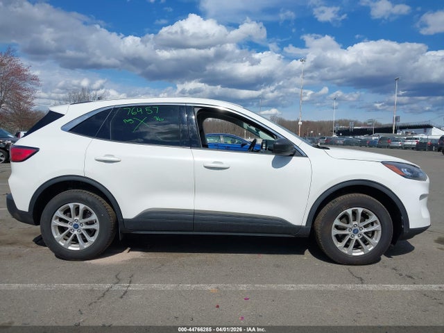 Продаж на аукціоні авто 2022 Ford Escape Se, vin: 1FMCU9G63NUB60675, номер лоту: 44766285