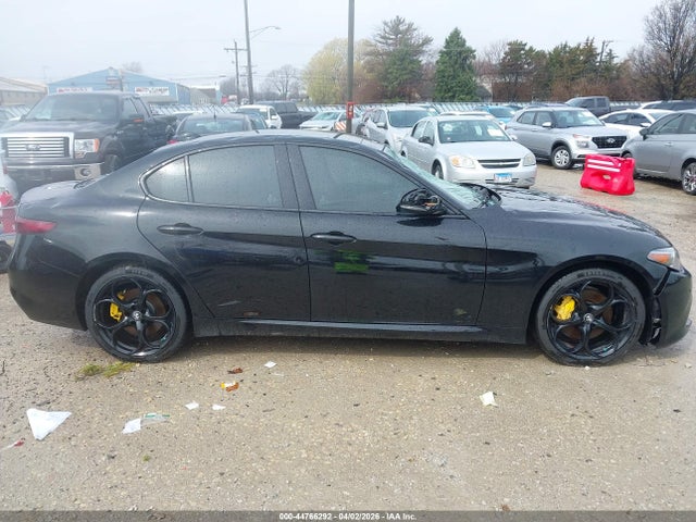 44766292 :رقم المزاد ، ZARFAEEN6J7565120 vin ، 2018 Alfa Romeo Giulia Ti Sport مزاد بيع