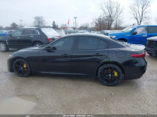 44766292 :رقم المزاد ، ZARFAEEN6J7565120 vin ، 2018 Alfa Romeo Giulia Ti Sport مزاد بيع