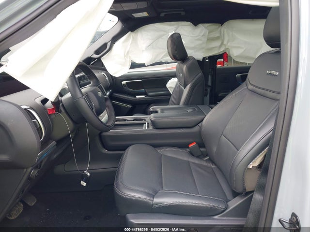 Продаж на аукціоні авто 2025 Ford Expedition Platinum Max, vin: 1FMJK1MG7SEA48656, номер лоту: 44766295