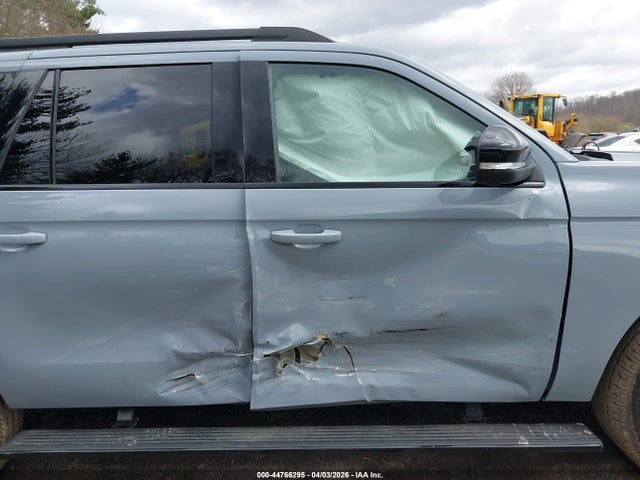 Продаж на аукціоні авто 2025 Ford Expedition Platinum Max, vin: 1FMJK1MG7SEA48656, номер лоту: 44766295