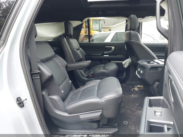 Продаж на аукціоні авто 2025 Ford Expedition Platinum Max, vin: 1FMJK1MG7SEA48656, номер лоту: 44766295