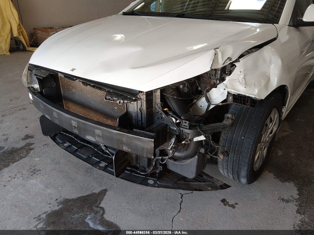 5NPD74LF6LH610335 Hyundai ELANTRA SE