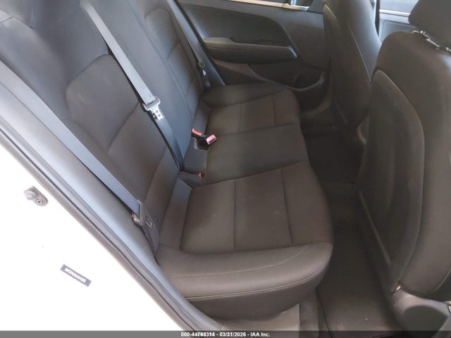 5NPD74LF6LH610335 Hyundai ELANTRA SE