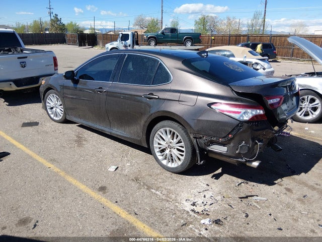 Aukcja sprzedaży 2018 Toyota Camry Xle V6, vin: 4T1BZ1HK8JU008122, numer aukcji: 44766316
