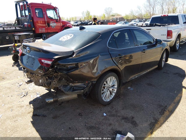 Aukcja sprzedaży 2018 Toyota Camry Xle V6, vin: 4T1BZ1HK8JU008122, numer aukcji: 44766316