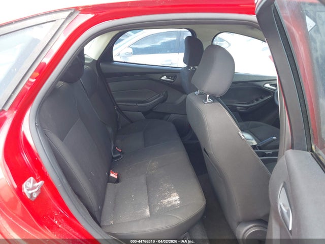 Ford FOCUS SE 2017 1FADP3F2XHL234461 Image 8