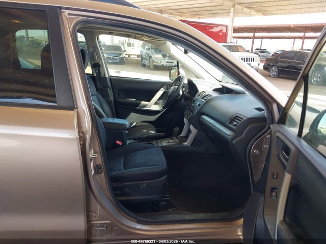 Продажа на аукционе авто 2015 Subaru Forester 2.5i Premium, vin: JF2SJAFC1FH402702, номер лота: 44766321