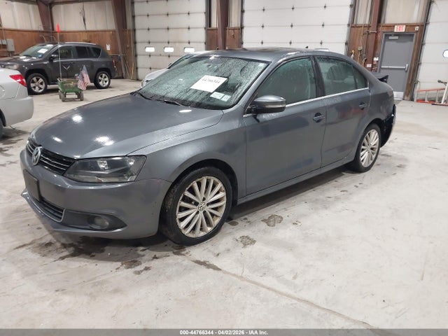 44766344 :رقم المزاد ، 3VWLP7AJ6DM278684 vin ، 2013 Volkswagen Jetta 2.5l Sel مزاد بيع