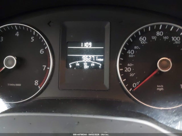 44766344 :رقم المزاد ، 3VWLP7AJ6DM278684 vin ، 2013 Volkswagen Jetta 2.5l Sel مزاد بيع