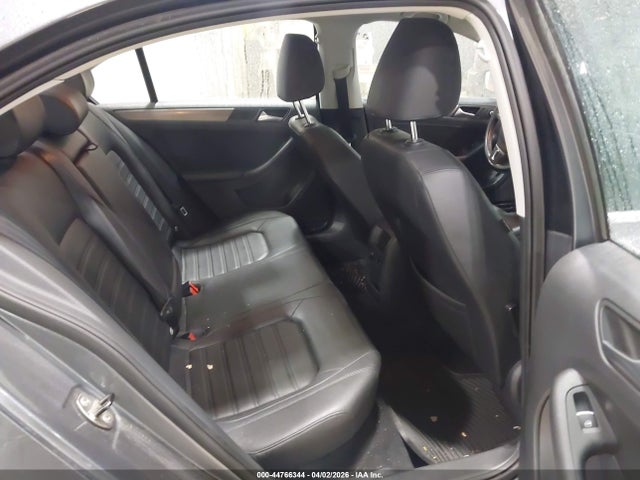 44766344 :رقم المزاد ، 3VWLP7AJ6DM278684 vin ، 2013 Volkswagen Jetta 2.5l Sel مزاد بيع