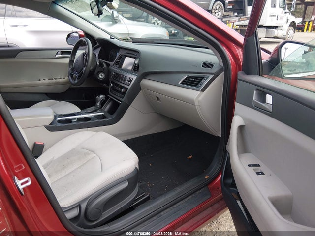 5NPE24AF4GH386428 Hyundai SONATA SE