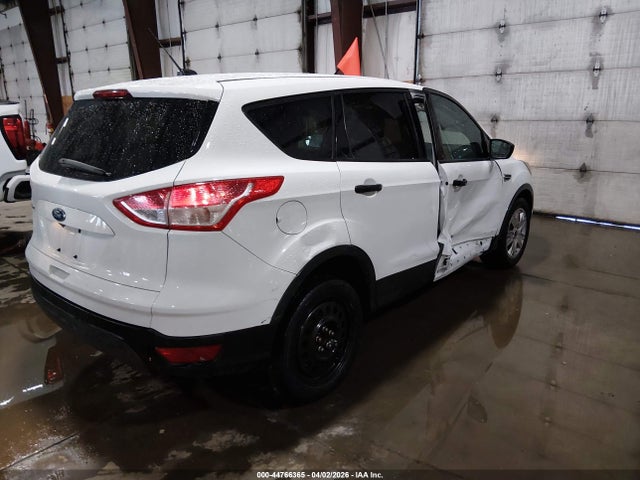Ford ESCAPE S 2015 1FMCU0F76FUB65666 Image 4