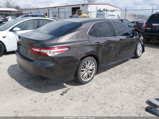 Aukcja sprzedaży 2018 Toyota Camry Xle, vin: 4T1B11HK4JU040833, numer aukcji: 44766374