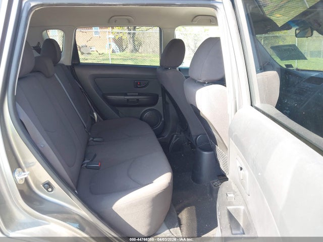 2013 Kia Soul მანქანა იყიდება აუქციონზე, vin: KNDJT2A55D7595569, აუქციონის ნომერი: 44766380