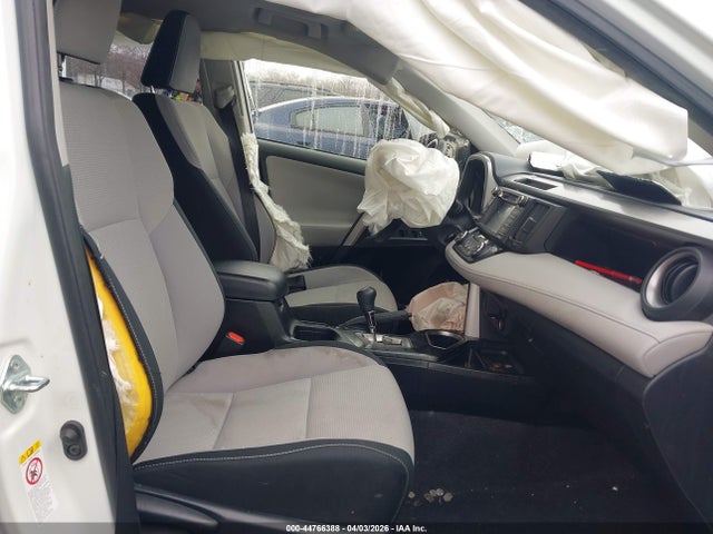 Aukcja sprzedaży 2016 Toyota Rav4 Xle, vin: JTMRFREV1GJ094974, numer aukcji: 44766388