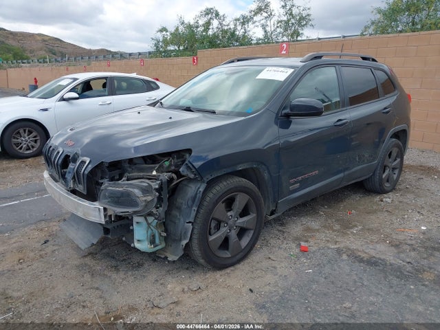1C4PJLCB9GW275898 Jeep Cherokee 75th Anniversary