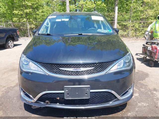 Продаж на аукціоні авто 2019 Chrysler Pacifica Touring L, vin: 2C4RC1BGXKR731610, номер лоту: 44766470