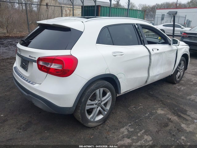 2019 MERCEDES-BENZ GLA 250 WDCTG4GBXKU000729 Photo 3