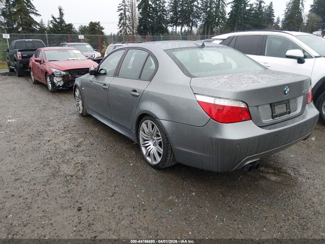 2010 BMW 550I WBANW5C5XACT56932 Photo 2