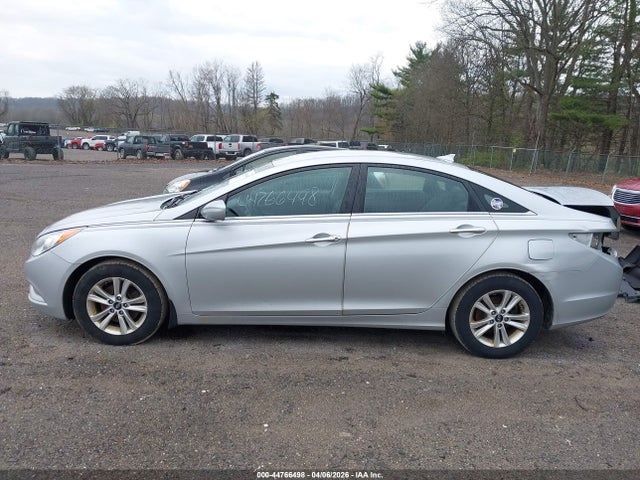44766498 :رقم المزاد ، 5NPEB4AC2DH754610 vin ، 2013 Hyundai Sonata Gls مزاد بيع