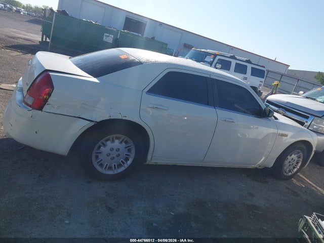 Продажа на аукционе авто 2007 Chrysler 300, vin: 2C3KA43RX7H833077, номер лота: 44766512