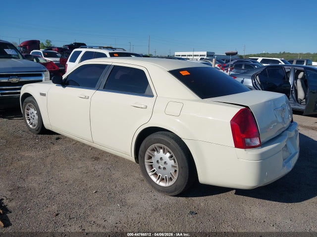 Продажа на аукционе авто 2007 Chrysler 300, vin: 2C3KA43RX7H833077, номер лота: 44766512