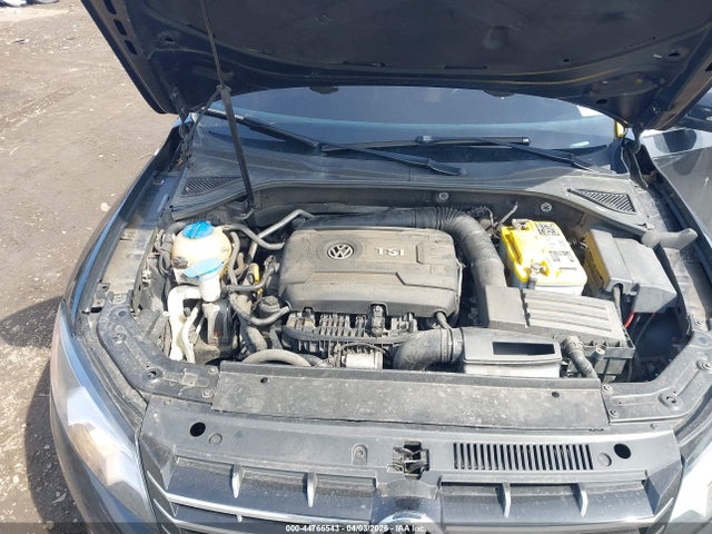 44766543 :رقم المزاد ، 1VWBT7A31FC070807 vin ، 2015 Volkswagen Passat 1.8t Se مزاد بيع