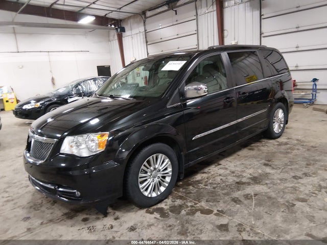 Продажа на аукционе авто 2015 Chrysler Town & Country Touring-l, vin: 2C4RC1CG5FR610620, номер лота: 44766547