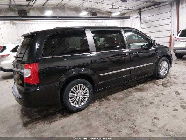 Продажа на аукционе авто 2015 Chrysler Town & Country Touring-l, vin: 2C4RC1CG5FR610620, номер лота: 44766547