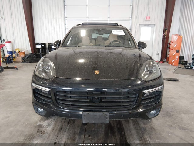 Продажа на аукционе авто 2017 Porsche Cayenne S, vin: WP1AB2A27HLA52261, номер лота: 44766550