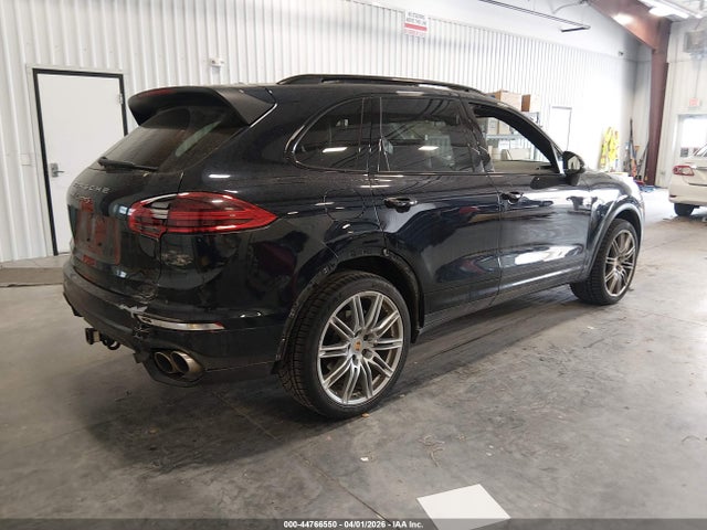 Продажа на аукционе авто 2017 Porsche Cayenne S, vin: WP1AB2A27HLA52261, номер лота: 44766550
