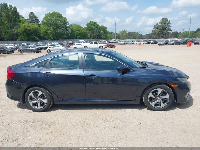 Honda Civic Lx 2019 2HGFC2F68KH558929 Image 13