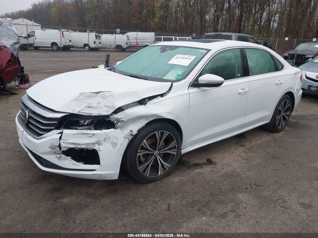 2021 Volkswagen Passat 2.0t Se მანქანა იყიდება აუქციონზე, vin: 1VWSA7A35MC009592, აუქციონის ნომერი: 44766564