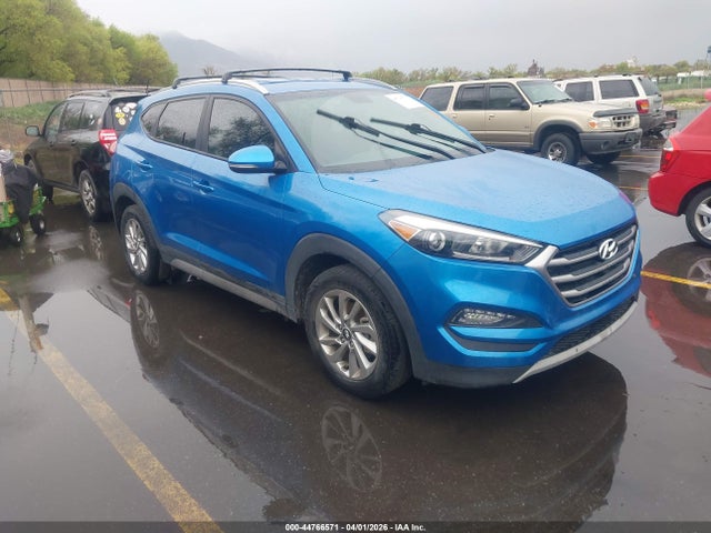 2017 HYUNDAI TUCSON KM8J33A23HU324850