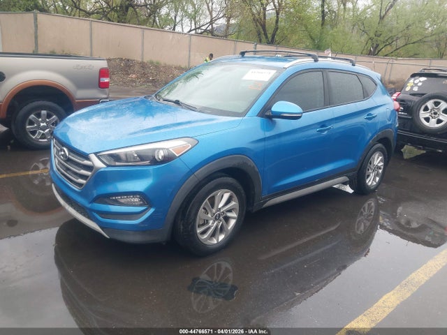 2017 HYUNDAI TUCSON KM8J33A23HU324850 Photo 1
