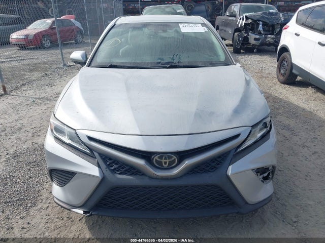 Aukcja sprzedaży 2018 Toyota Camry Se, vin: 4T1B11HK1JU608536, numer aukcji: 44766595