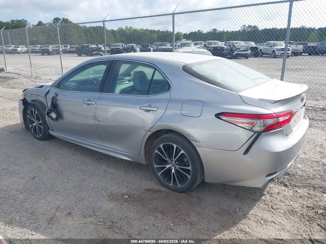 Aukcja sprzedaży 2018 Toyota Camry Se, vin: 4T1B11HK1JU608536, numer aukcji: 44766595